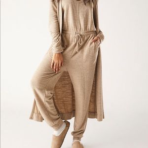 Free People Bicoastal Set, Small, Stone Sage NWT